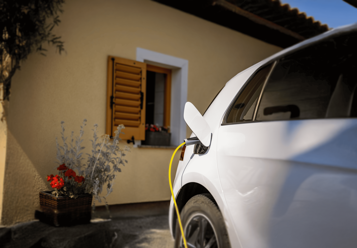 EV charger Sollit Spain - expaneded - small